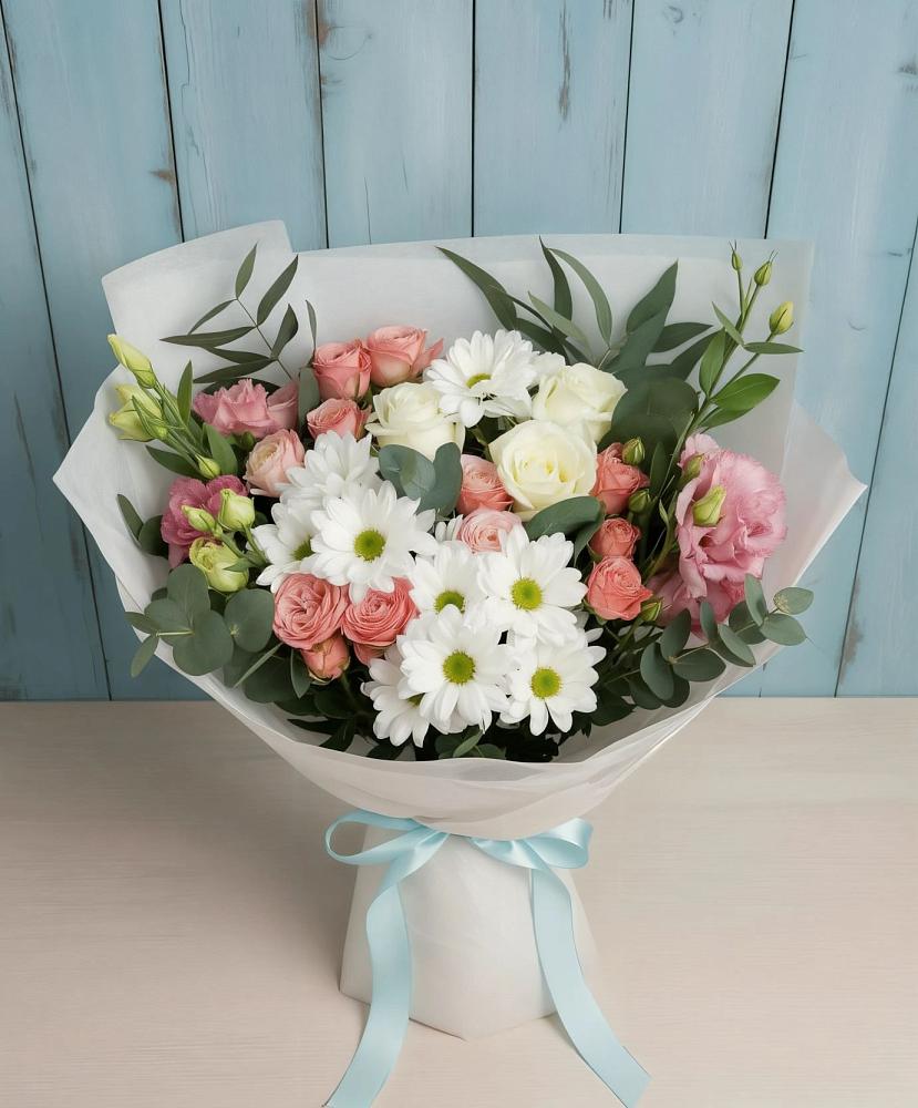 Букет цветов из: Розы, Лизиантусы и Хризантемы в Рощино
