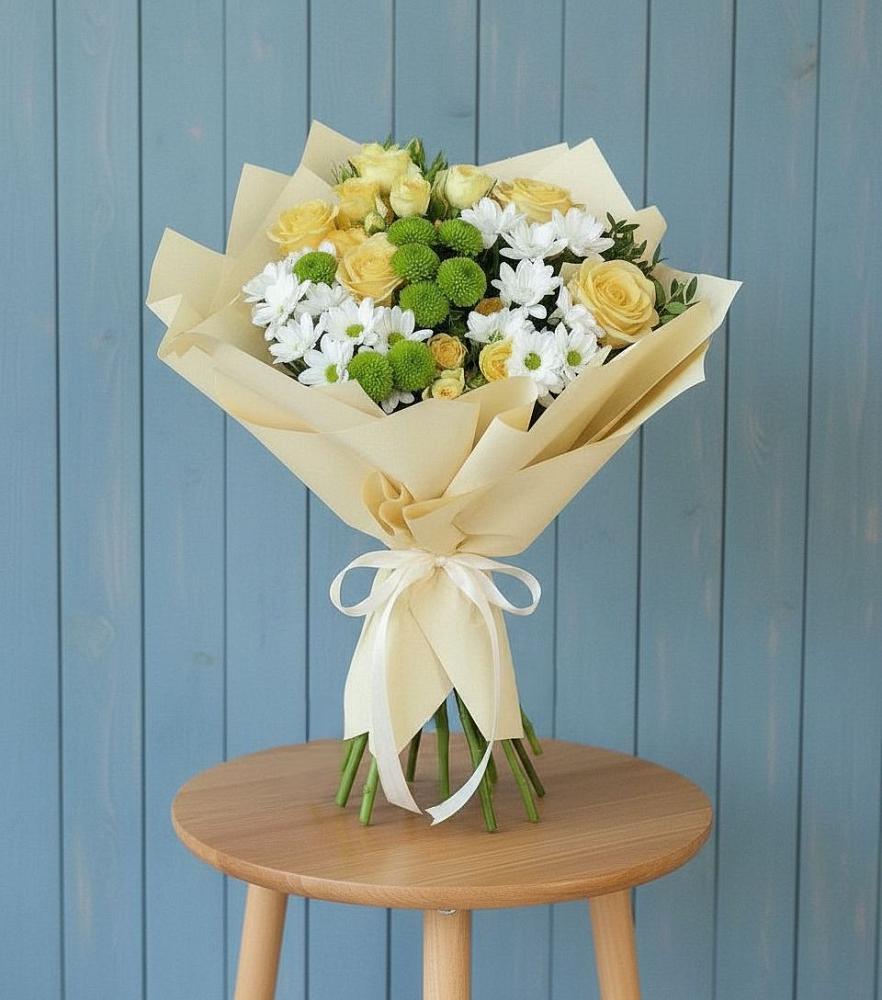 Букет цветов из: Хризантемы и Розы в Рощино