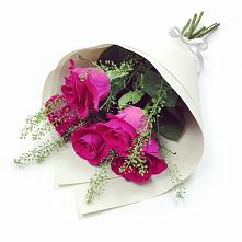 Букет цветов из:  Розы в Рощино