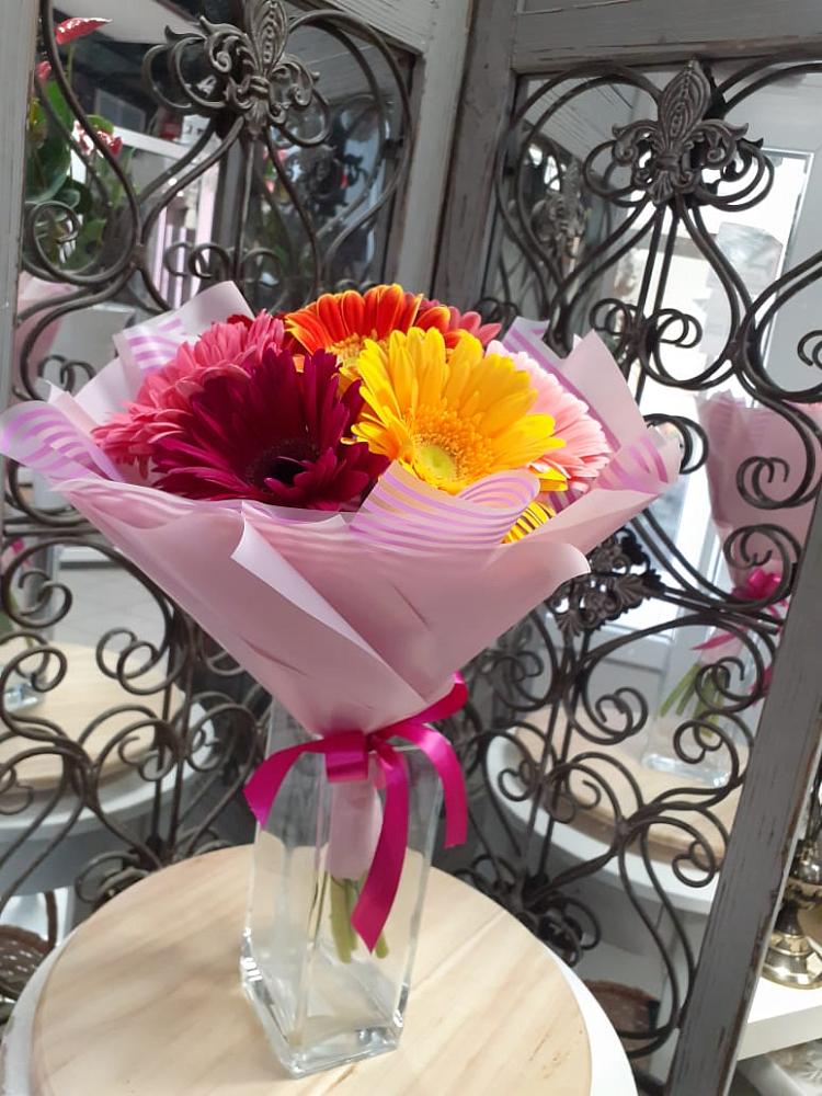 Букет цветов из: Герберы в Рощино