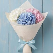 Букет цветов из:  Гортензия в Рощино
