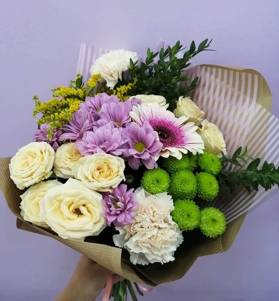 Букет цветов из: Хризантемы, Розы, Гвоздики и Герберы в Рощино